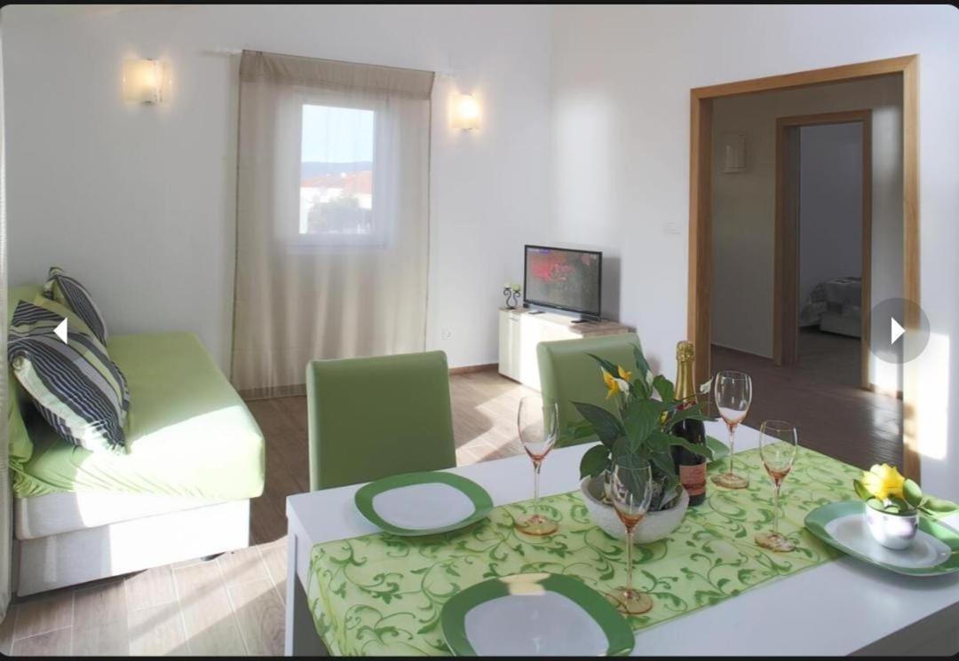 Apartman Zara Ražanj Εξωτερικό φωτογραφία