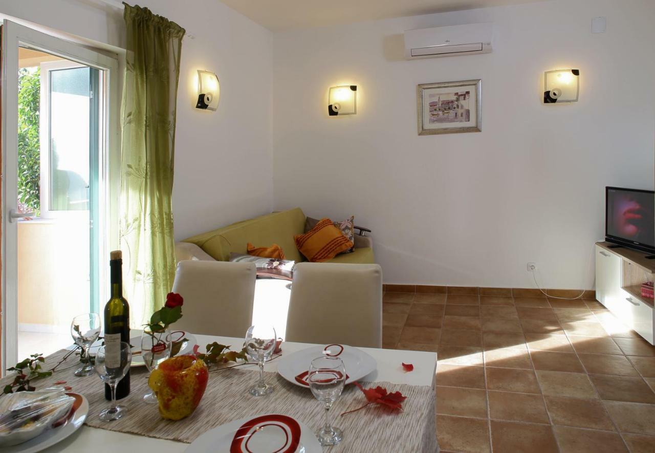 Apartman Zara Ražanj Εξωτερικό φωτογραφία