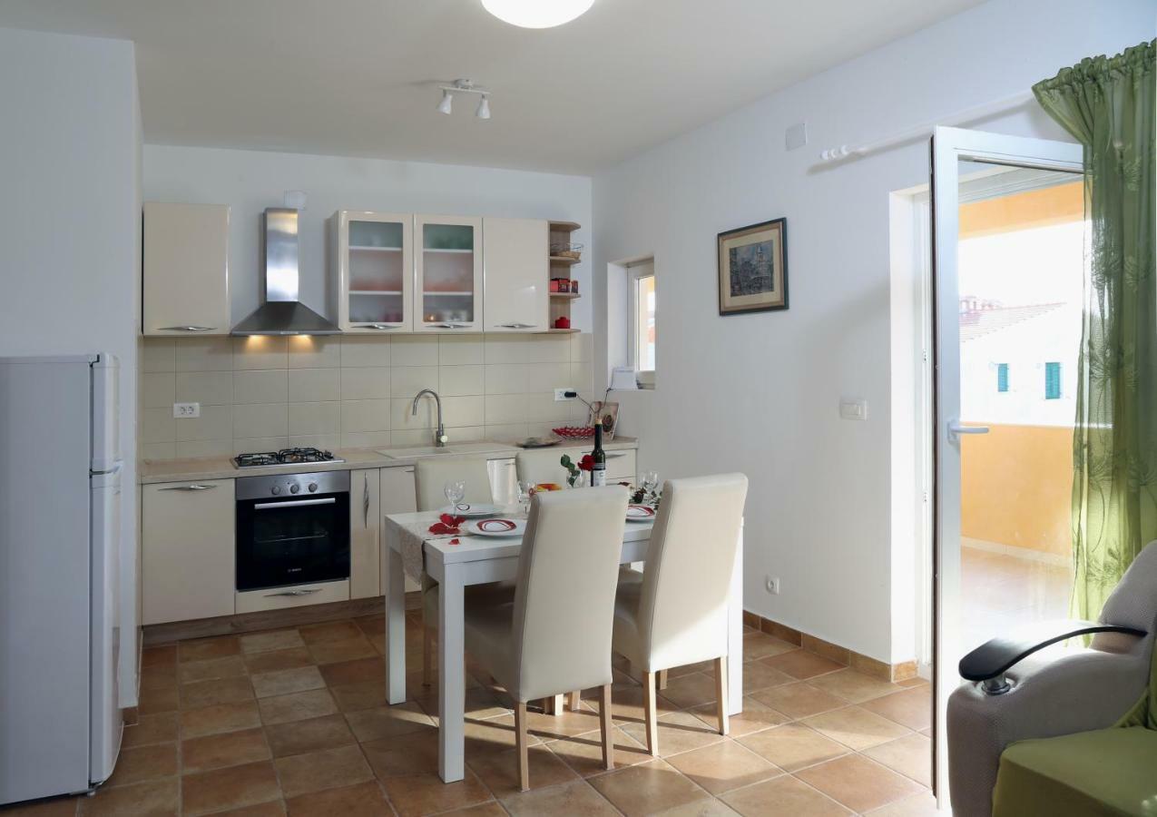 Apartman Zara Ražanj Εξωτερικό φωτογραφία